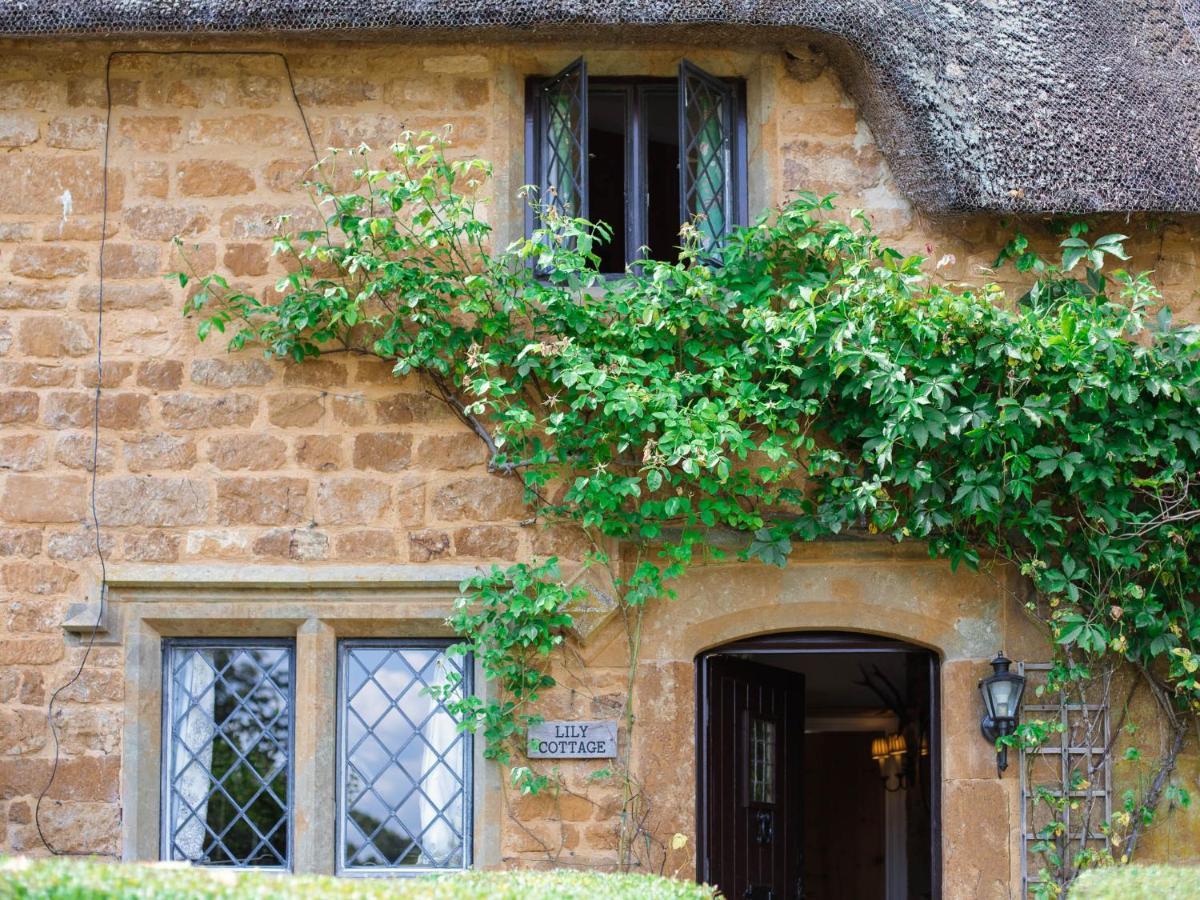 Lily Cottage Great Tew Exterior photo